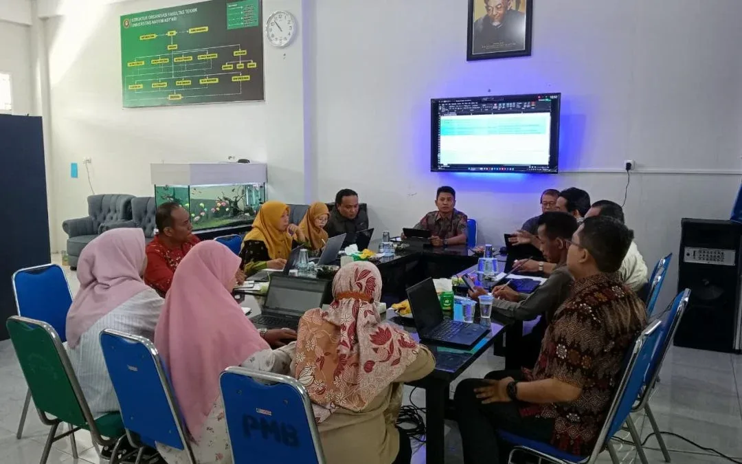 Guna Standarisasi LAM TEK, Fakultas Teknik dan LPM UNHASY Selenggarakan FGD Pengelolaan Laboratorium Praktikum
